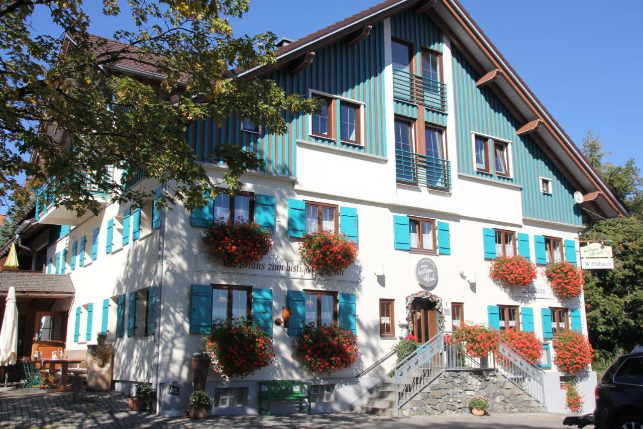 Lustiger Hirsch Hotel Akams Exterior foto